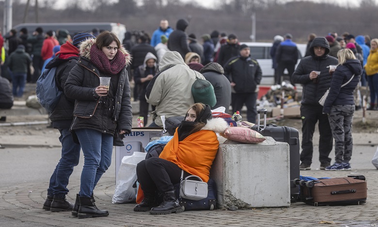 Ukraine : des Marocains racontent leur périple vers les pays d'accueil 