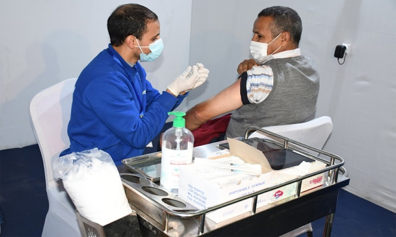 Ouverture des frontières : l’engouement pour la vaccination reste très timide