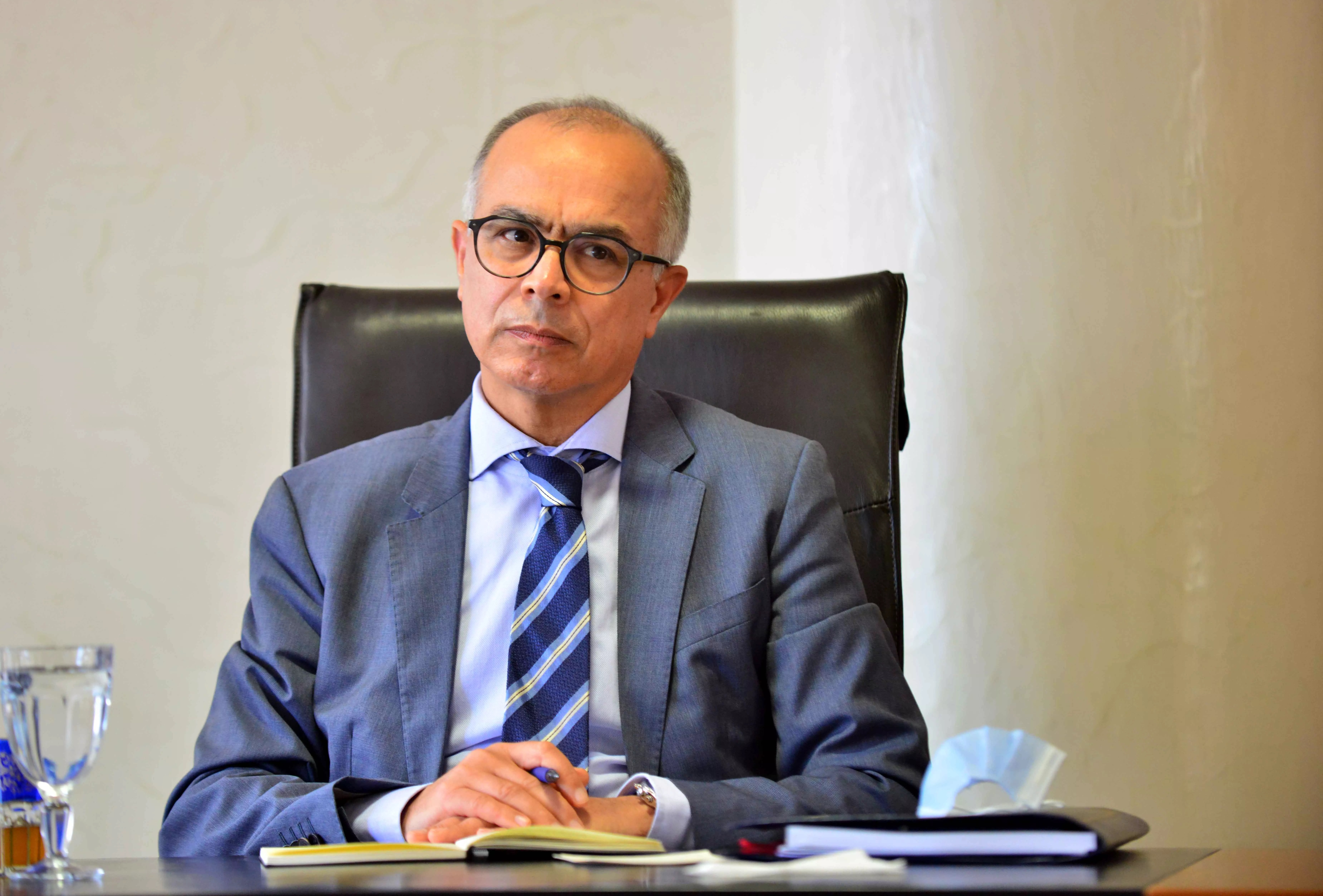 Agression d’un professeur en classe : Benmoussa condamne un acte de violence « odieux »